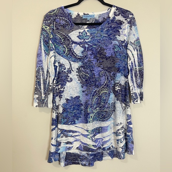 Periwinkle Tops - Periwinkle Womens Top Sz Small Blue Multicolored Paisley 3/4 Sleeve Tunic Shirt